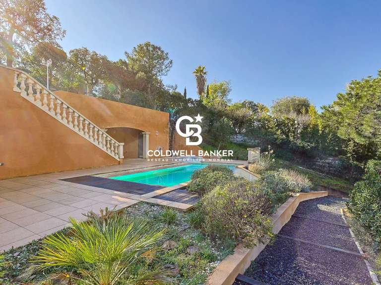 Villa Rayol-Canadel-sur-Mer - 4 chambres - 180m²