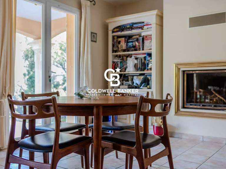 Villa Rayol-Canadel-sur-Mer - 4 chambres - 180m²