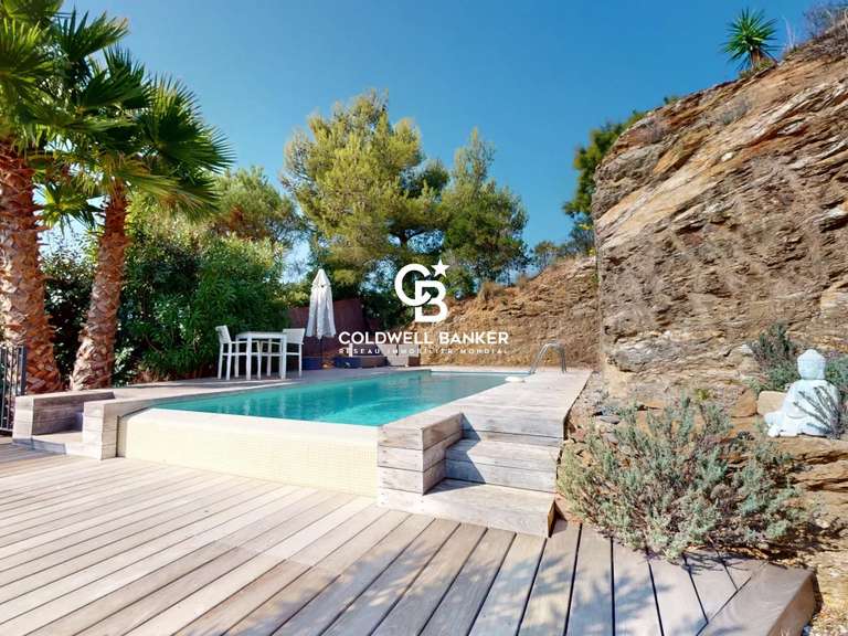 Villa avec Vue sur mer Rayol-Canadel-sur-Mer - 6 chambres - 243m²