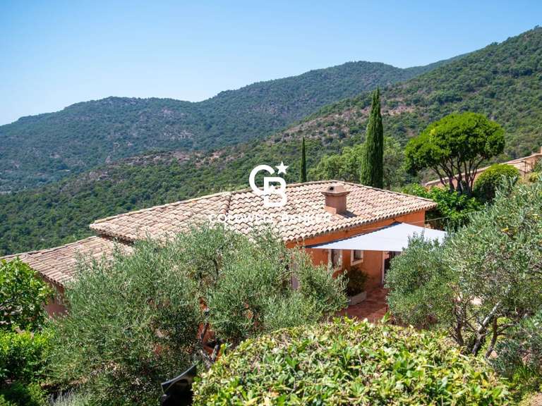 Villa avec Vue sur mer Rayol-Canadel-sur-Mer - 3 chambres - 266m²