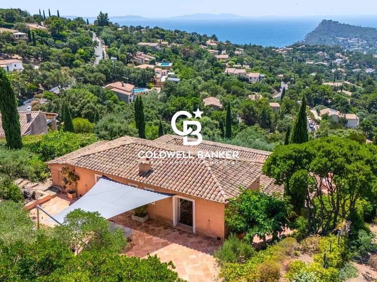 Villa avec Vue sur mer Rayol-Canadel-sur-Mer - 3 chambres - 266m²