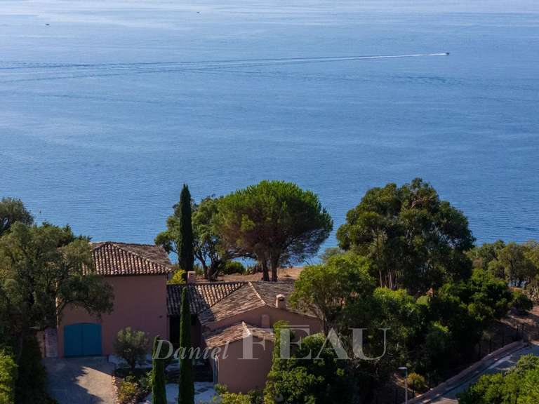 Villa avec Vue sur mer Rayol-Canadel-sur-Mer - 6 chambres - 184m²