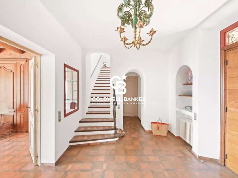 Villa Rayol-Canadel-sur-Mer - 5 chambres - 297m²