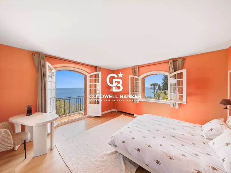 Villa Rayol-Canadel-sur-Mer - 5 chambres - 297m²
