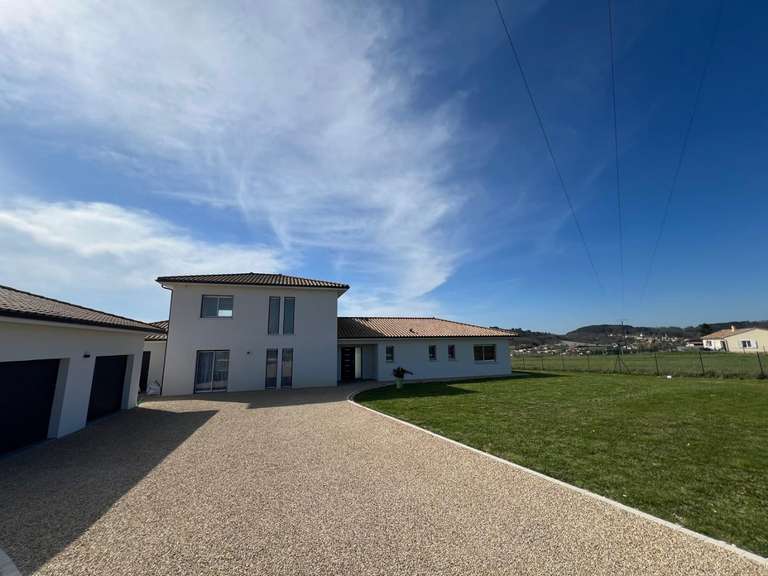 Maison Razac-sur-l'Isle - 4 chambres - 179m²
