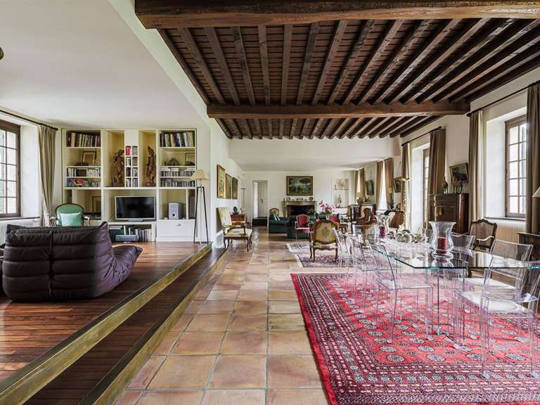 Propriété Réaumont - 4 chambres - 700m²