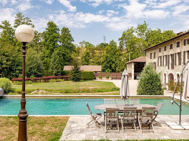 Propriété Réaumont - 4 chambres - 700m²