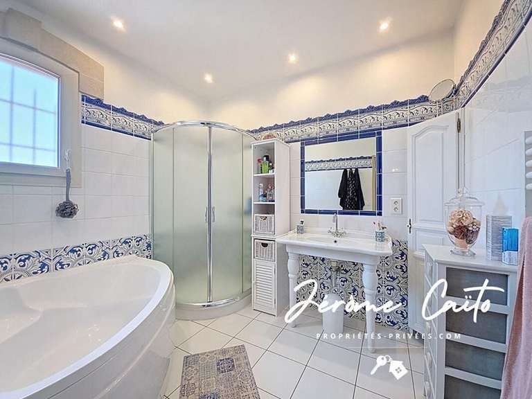 Maison Redessan - 3 chambres