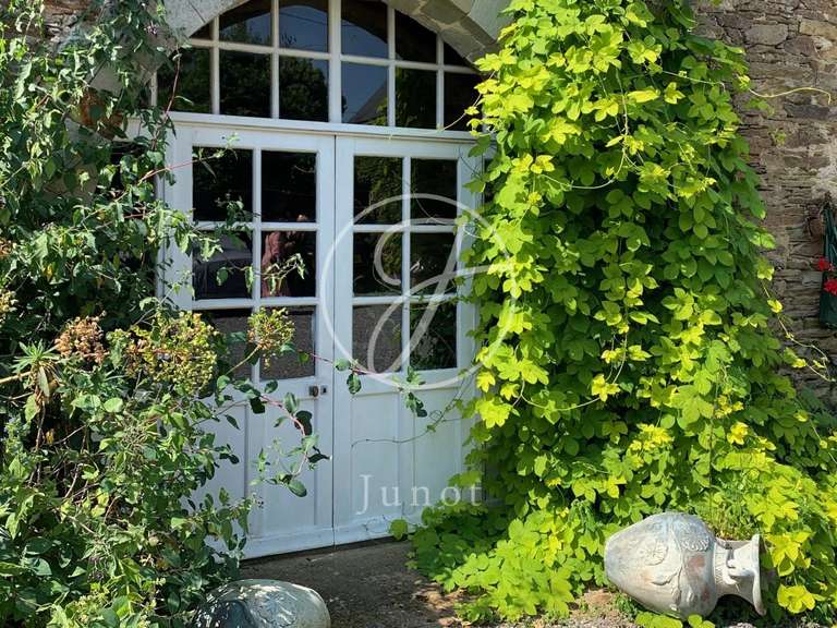 Manoir Redon - 11 chambres - 48635m²