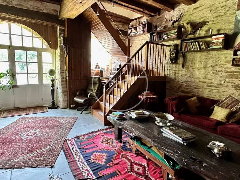 Manoir Redon - 11 chambres - 48635m²