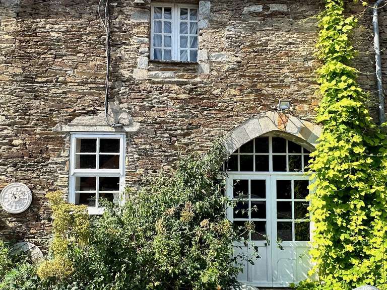 Manoir Redon - 11 chambres - 48635m²