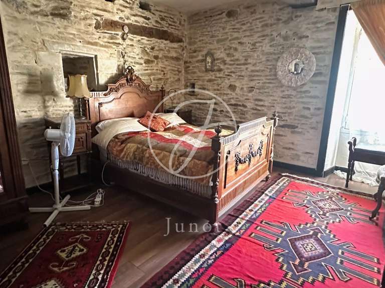 Manoir Redon - 11 chambres - 48635m²