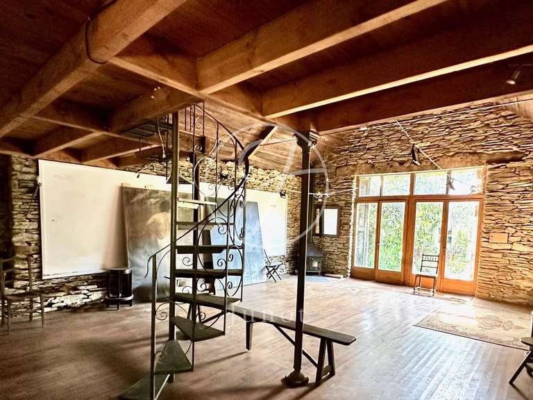 Manor Redon - 11 bedrooms - 48635m²