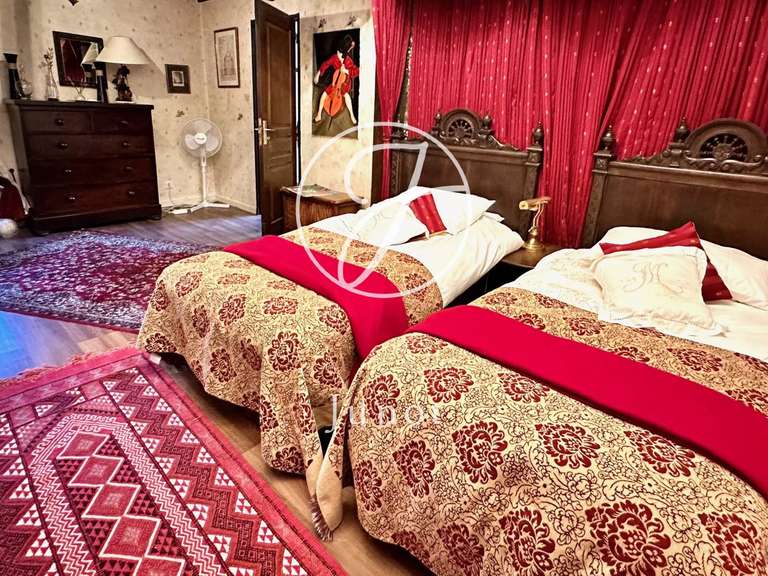 Manoir Redon - 11 chambres - 48635m²