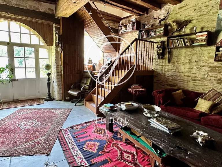 Manoir Redon - 11 chambres - 48635m²