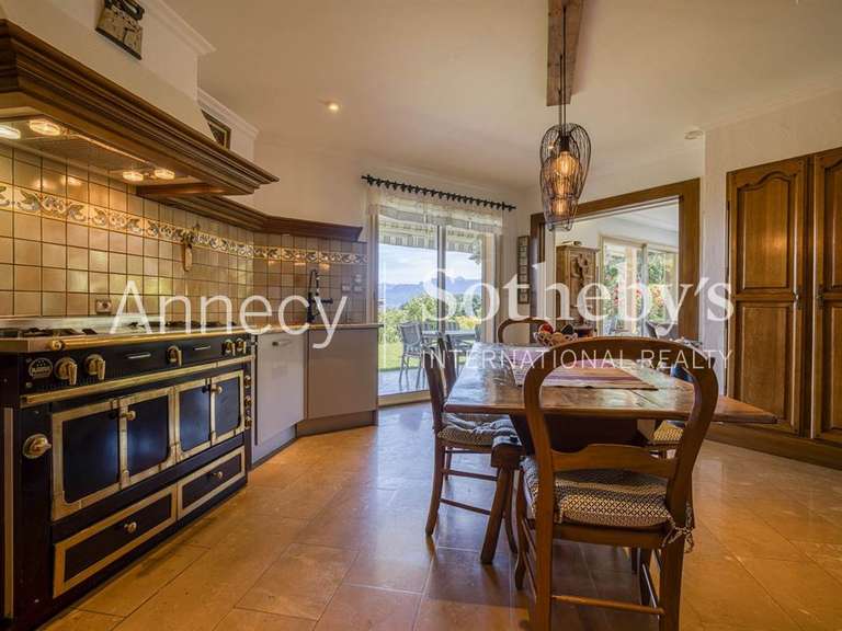 Maison Reignier - 3 chambres - 190m²