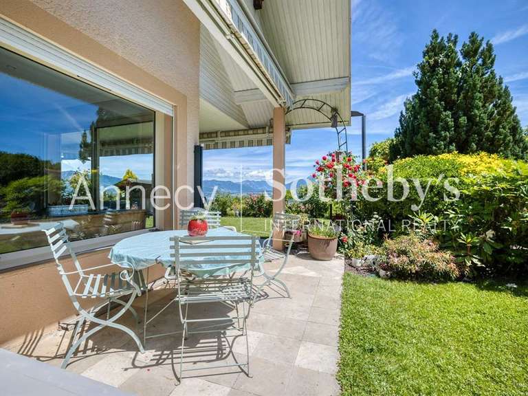 Maison Reignier - 3 chambres - 190m²