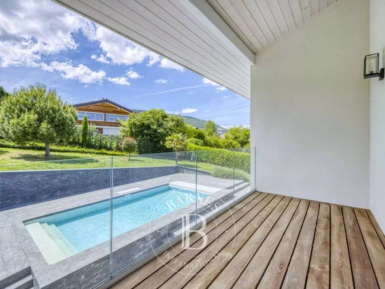 Maison Reignier - 4 chambres - 164m²