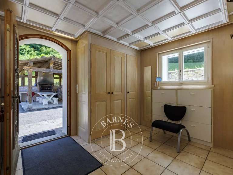 Maison Reignier - 4 chambres - 211m²