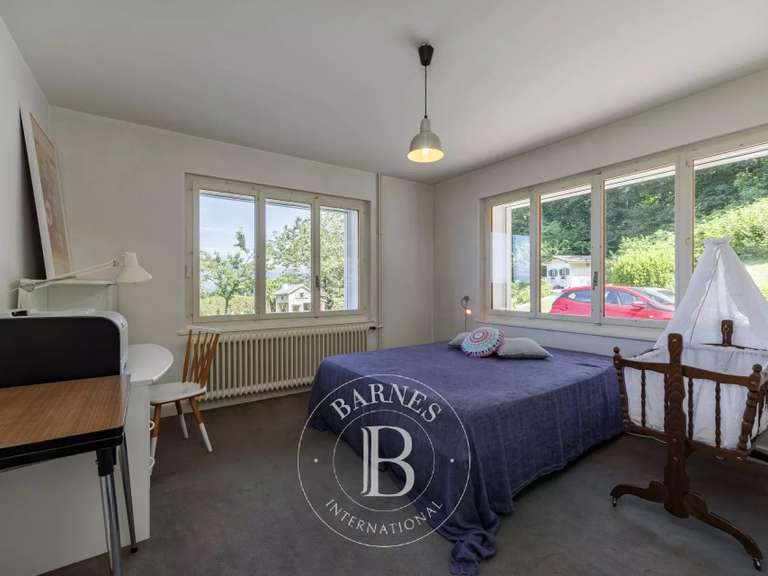 Maison Reignier - 4 chambres - 211m²