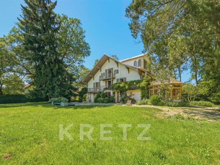 Propriété Reignier - 550m²
