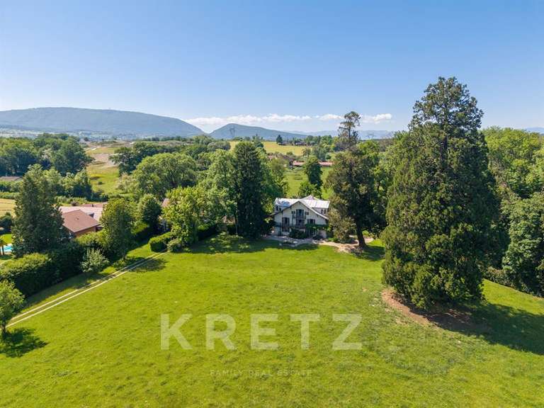 Propriété Reignier - 550m²
