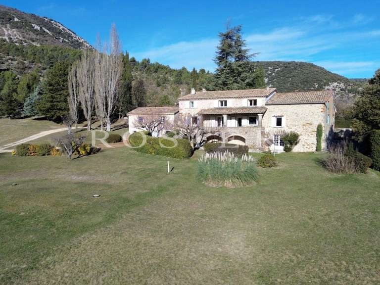 House Reilhanette - 7 bedrooms - 287m²