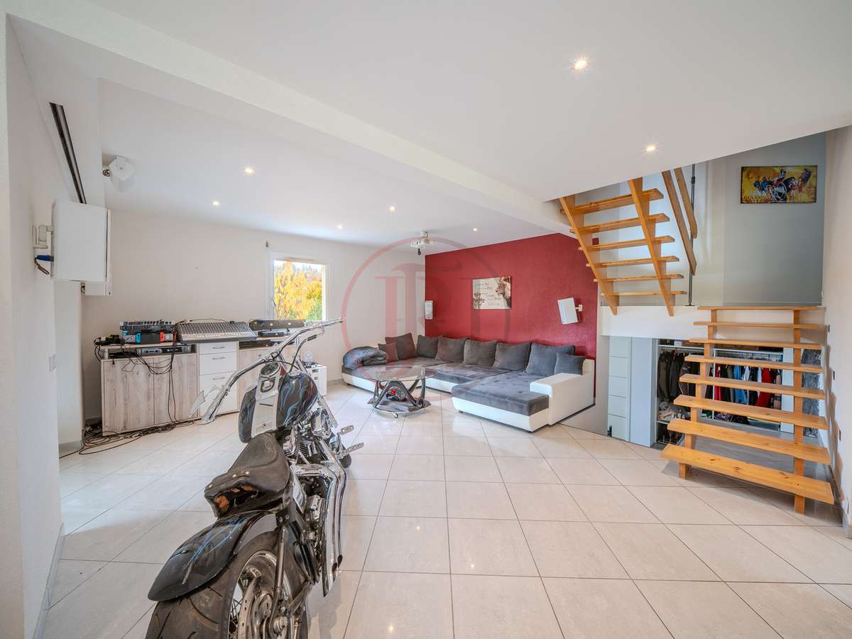 House Remoray-Boujeons