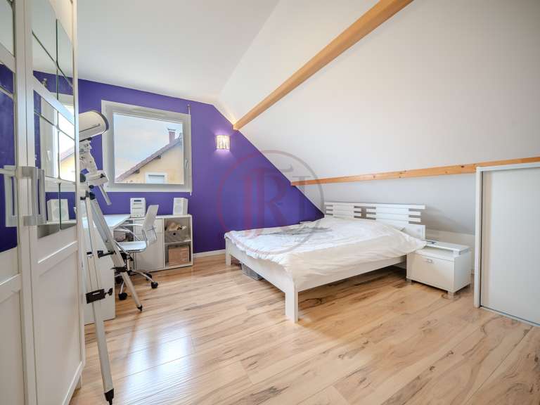 House Remoray-Boujeons - 4 bedrooms - 230m²