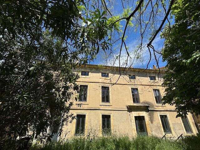 Appartement Remoulins - 360m²