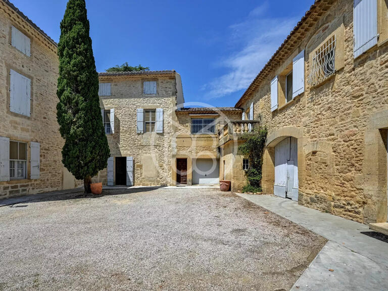 Vente Maison Remoulins - 7 chambres