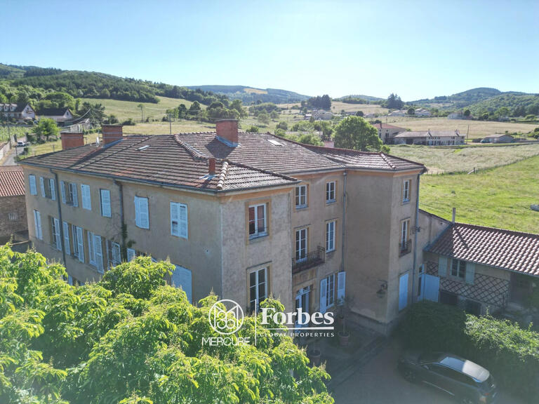 Propriété Renaison - 12 chambres - 630m²