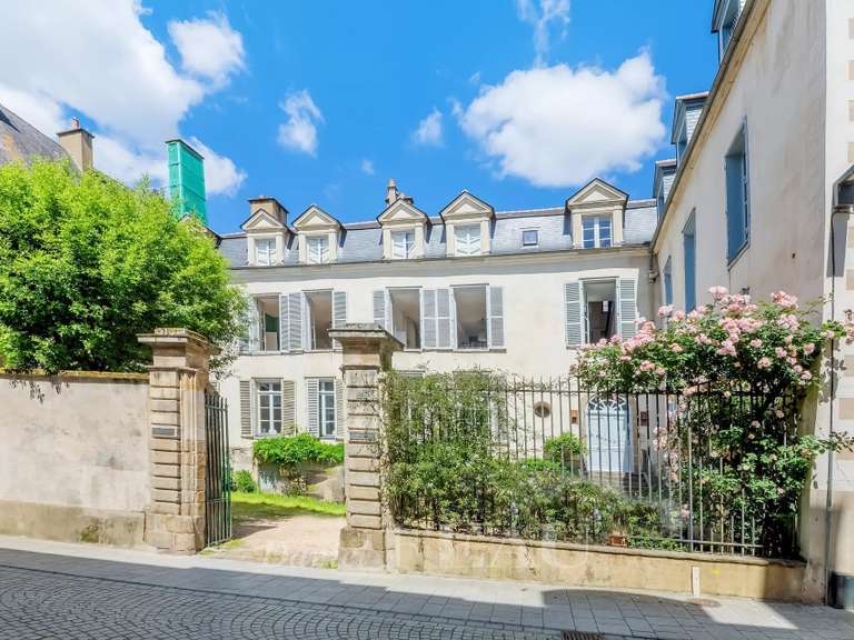 Apartment Rennes - 3 bedrooms - 186m²