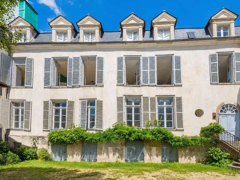 Apartment Rennes - 3 bedrooms - 186m²
