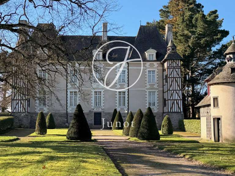 Château Rennes - 5 chambres - 800m²