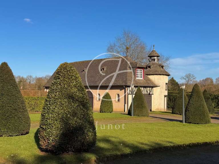 Château Rennes - 5 chambres - 800m²