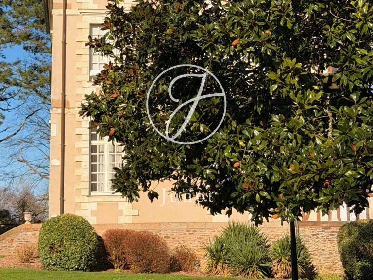 Château Rennes - 5 chambres - 800m²