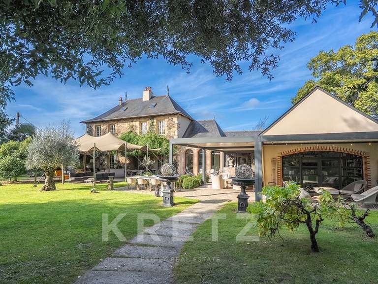 Maison Rennes - 6 chambres - 405m²