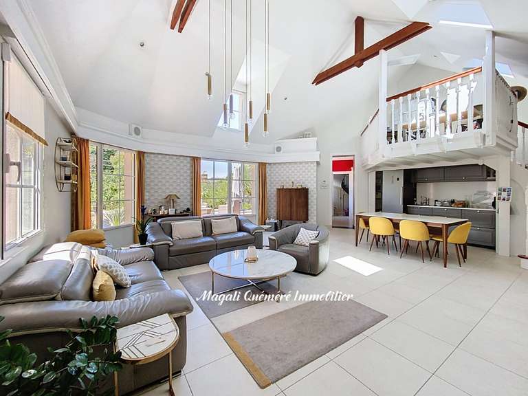 Maison Rennes - 7 chambres - 258m²