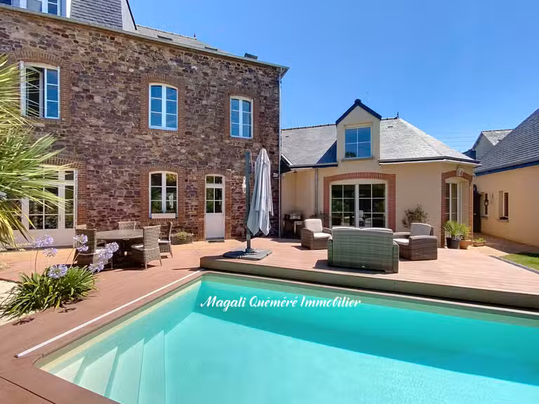 Maison Rennes - 7 chambres - 258m²