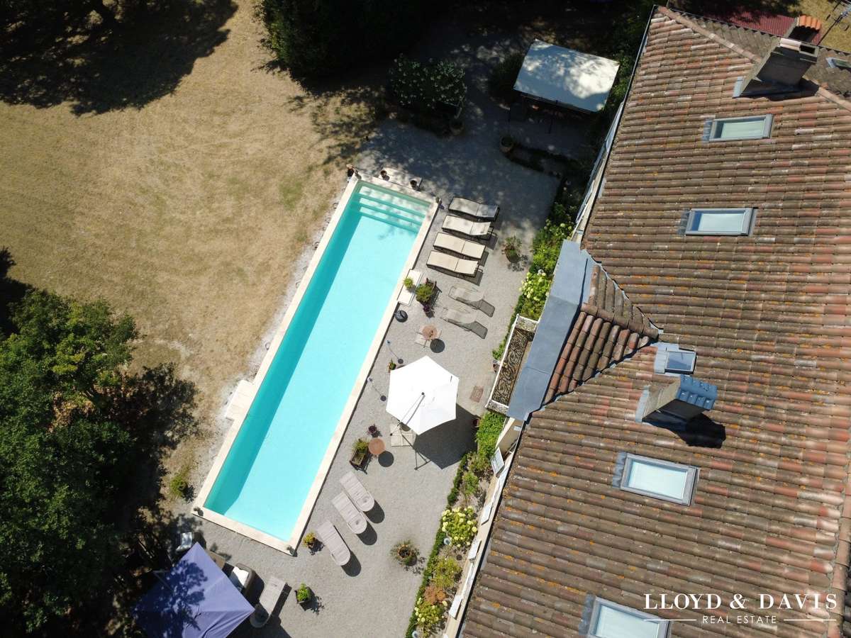 Maison Revel