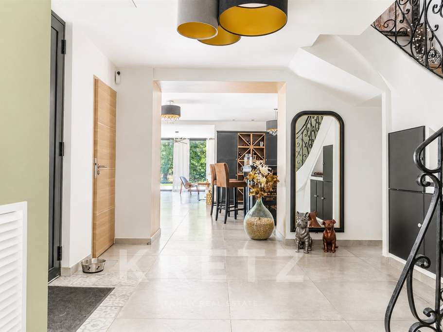 Maison Revel