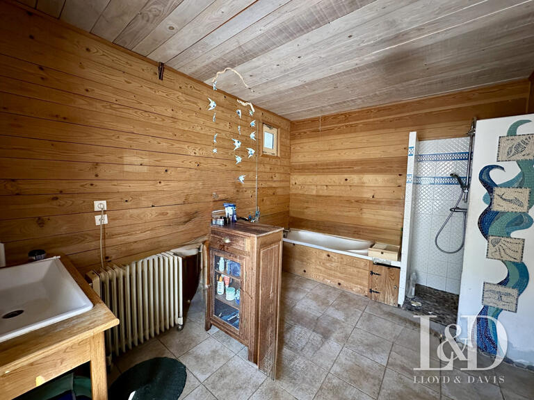 Maison Reventin-Vaugris - 5 chambres - 213m²