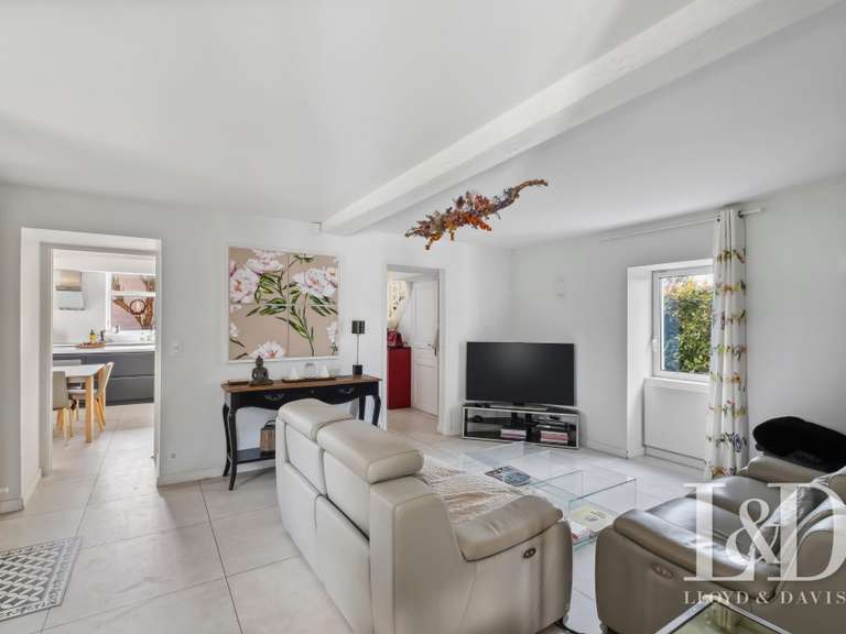 House Reventin-Vaugris - 5 bedrooms - 280m²