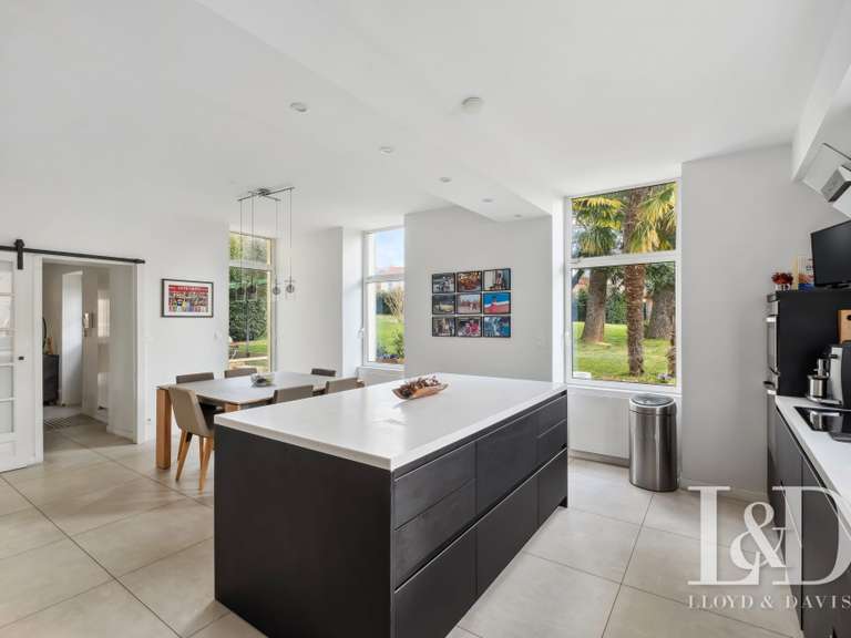 House Reventin-Vaugris - 5 bedrooms - 280m²