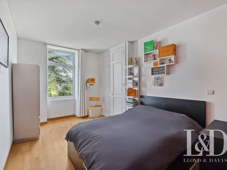 House Reventin-Vaugris - 5 bedrooms - 280m²