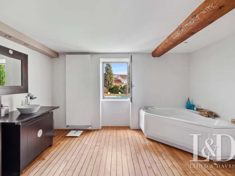 House Reventin-Vaugris - 5 bedrooms - 280m²