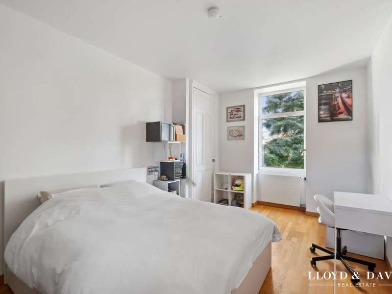 Maison Reventin-Vaugris - 5 chambres - 280m²