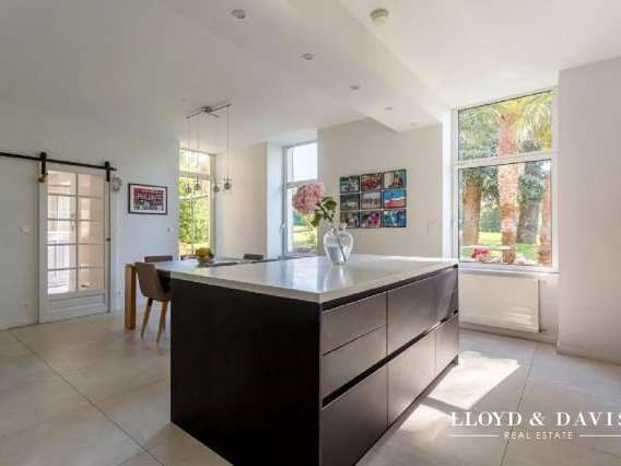 Maison Reventin-Vaugris - 5 chambres - 280m²