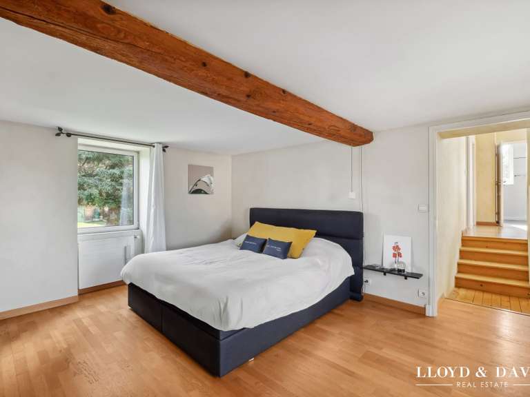 Maison Reventin-Vaugris - 5 chambres - 280m²